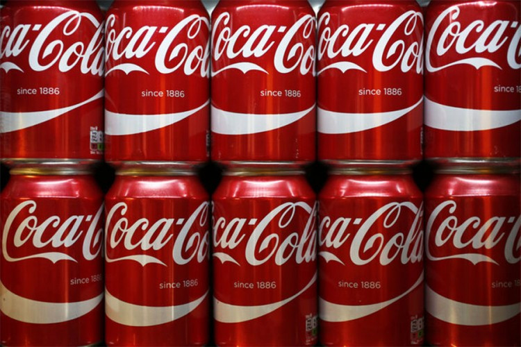 Oglasila se Coca-Cola o novim taksama Prištine