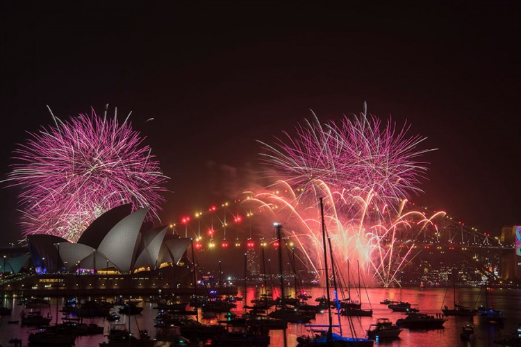 Milion ljudi na spektakularnom dočeku Nove godine u Sidneju