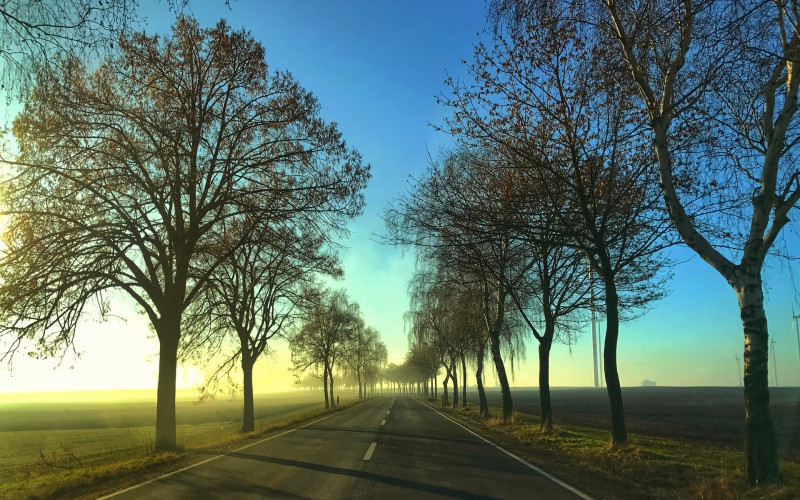 Mjestimično vlažni kolovozi, poledica u višim predjelima