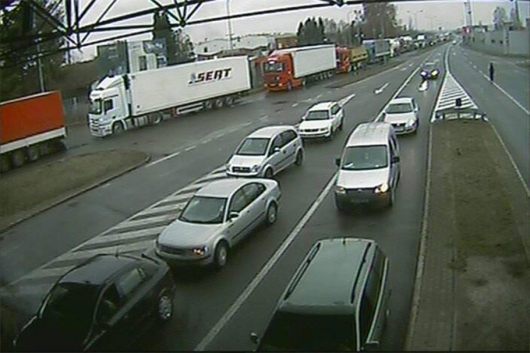 Obustavljen saobraćaj na većini graničnih prelaza u BiH