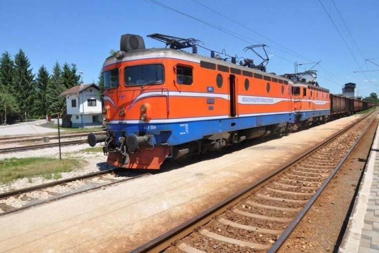Održan sastanak sindikata i Uprave 