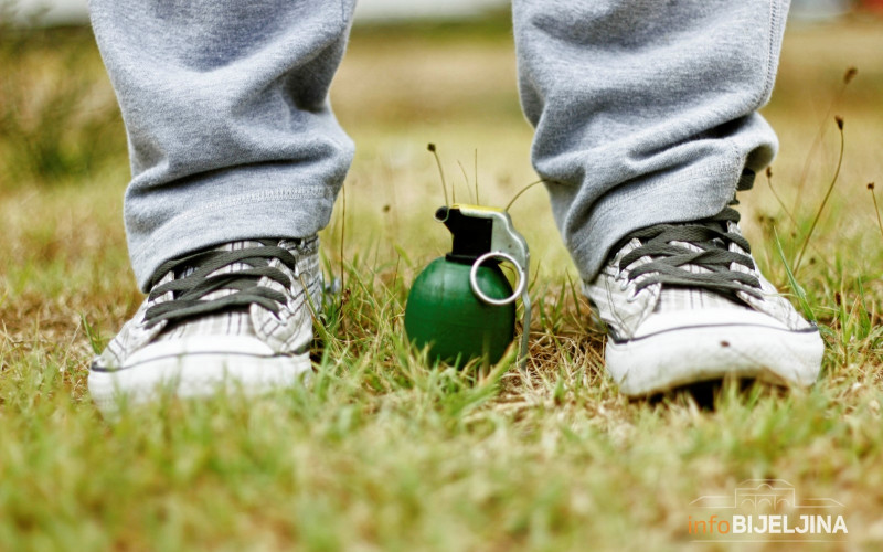 Uklonjena bomba koja je jutros bačena ispod automobila u Banjaluci