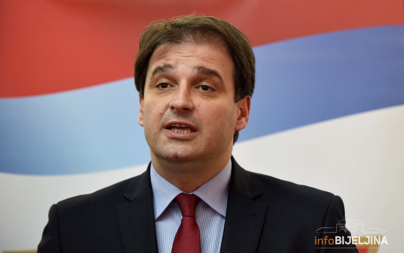 Unutarstranački izbori SDS-a 21.aprila