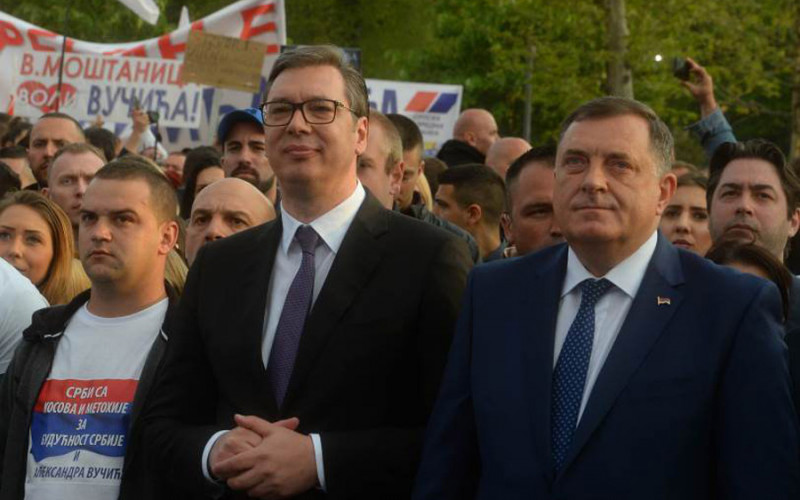 Dodik na mitingu SNS u Beogradu