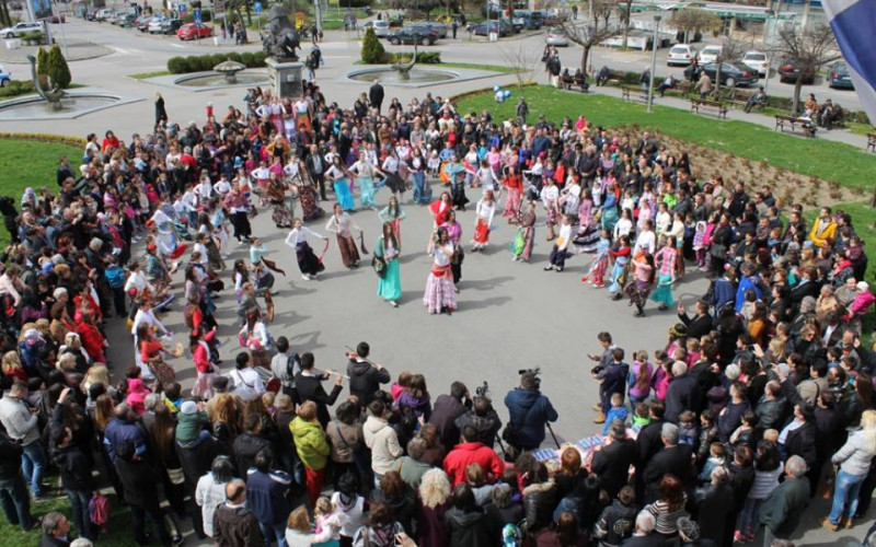 Tradicionalno obilježena Vrbica - Lazarice igrale i pjevale za rodnu godinu