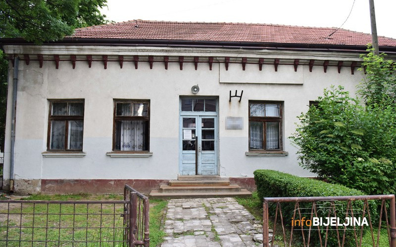 Kome je na čast ruglo u Račanskoj?