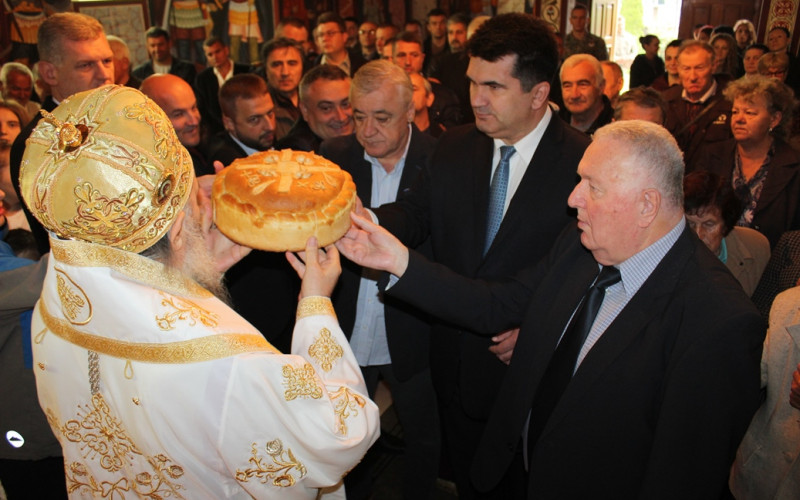 Obilježena krsna slava opštine Lopare