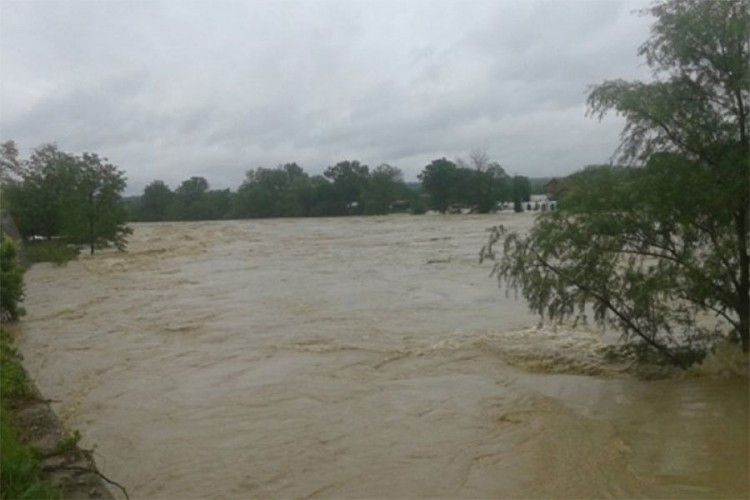 Una i Sana u porastu