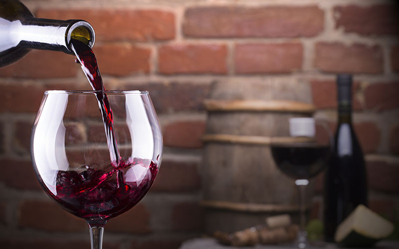 Gosti greškom posluženi crnim vinom od 5.000 eura