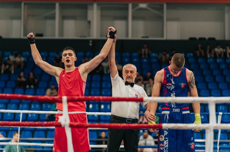 BK “Radnik” osvojio dvije pobjede: Dominantni Damir Baraković i Damjan Kujundžić (FOTO)