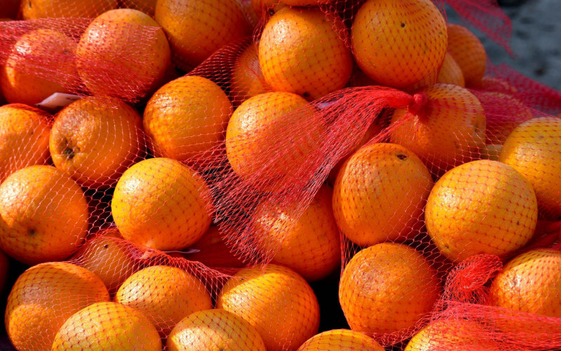 Znate li zašto se narandže prodaju u crvenim vrećicama?