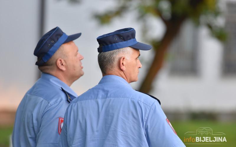 Za prva četiri mjeseca u RS evidentirano 15 napada na policijske službenike