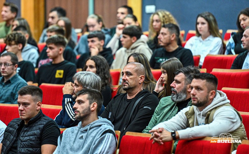 Sjećanje na Nebojšu Erkića: Otišao je najbolji od nas, pokazao je kako je biti pravi čovjek (FOTO)