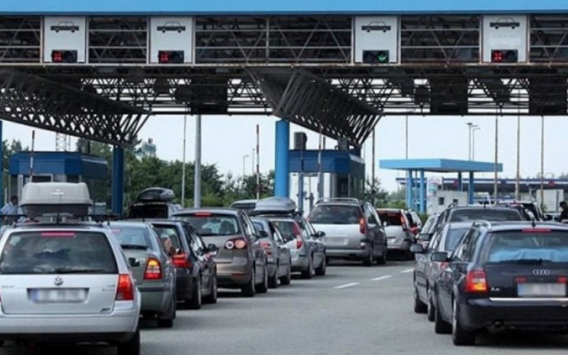 Pojačan saobraćaj na graničnim prelazima
