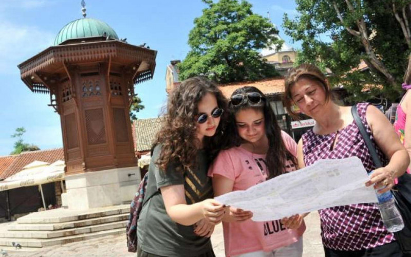 Više od 280 hiljada turista bilo u maju: U BiH se najduže zadržavaju turisti iz Južne Afrike