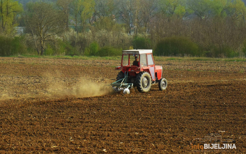 Za poljoprivrednu proizvodnju u Srpskoj više od 2,7 miliona maraka