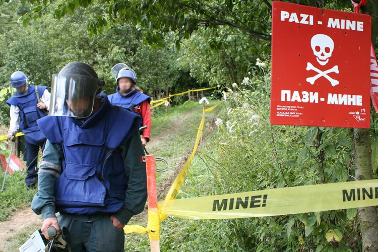 Eksplozije ugasile živote 53 deminera