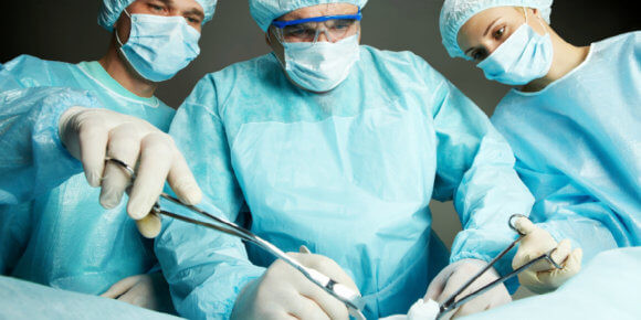 Za godinu dana u UKC RS urađene 3.732 HITNE operacije