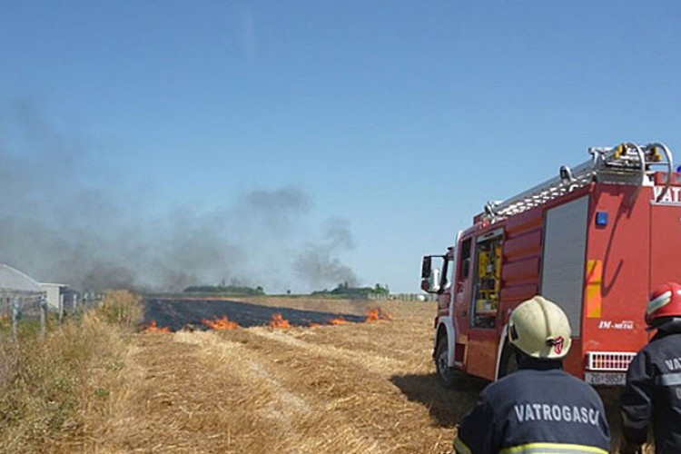 Apel Sembercima da ne pale žetvene ostatke