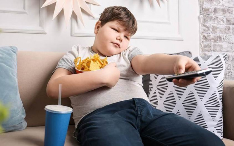 Gojaznost sedam puta češća kod dece koja nemaju braću i sestre