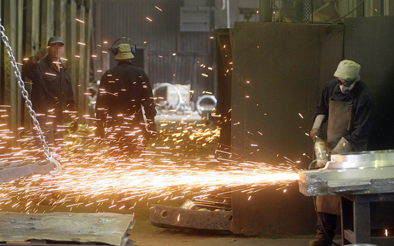 Većina preduzeća u BiH bavi se uslugama, najviše zaposlenih u industriji