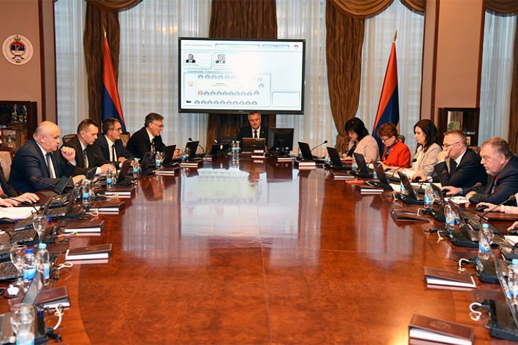 Vlada Srpske odobrila 900.262 KM za socijalno zbrinjavanje radnika