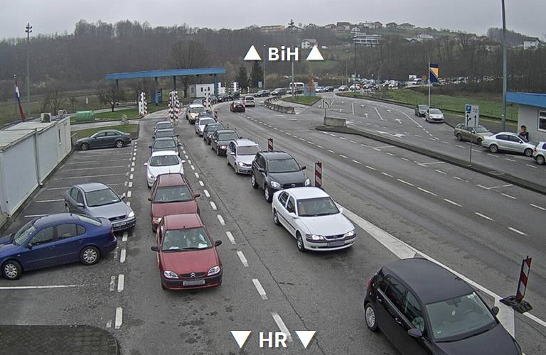 Pojačana frekvencija vozila na Izačiću i Velikoj Kladuši