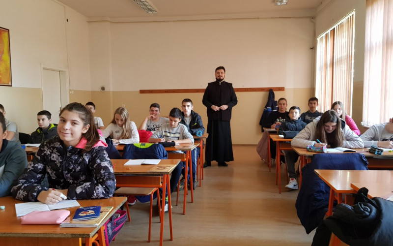 Opremljen kabinet Pravoslavne vjeronauke u Osnovnoj školi “Jovan Dučić”