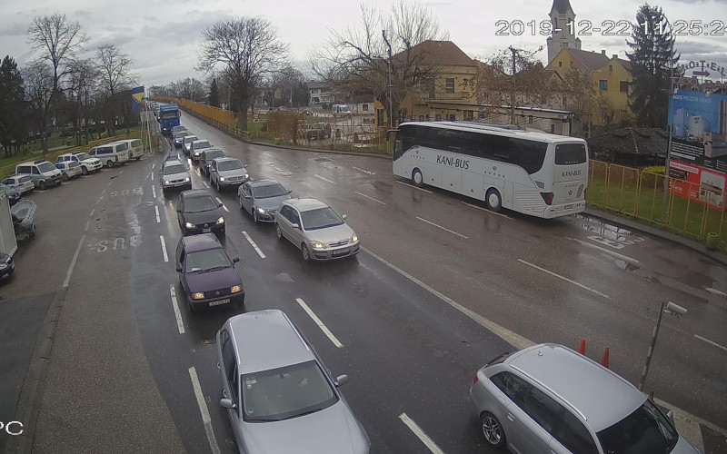 Pojačan intenzitet vozila na graničnim prelazima