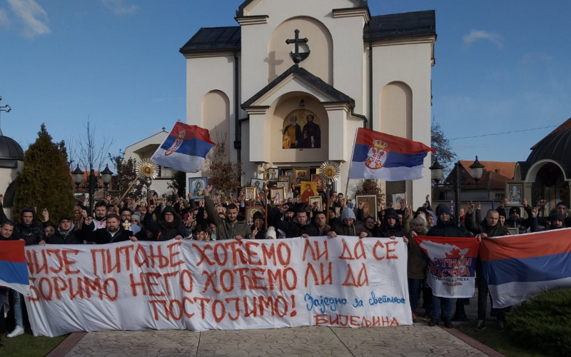 MOLEBAN u bijeljinskoj MZ ''Vuk Karadžić'' za ODBRANU SVETINJA u Crnoj Gori