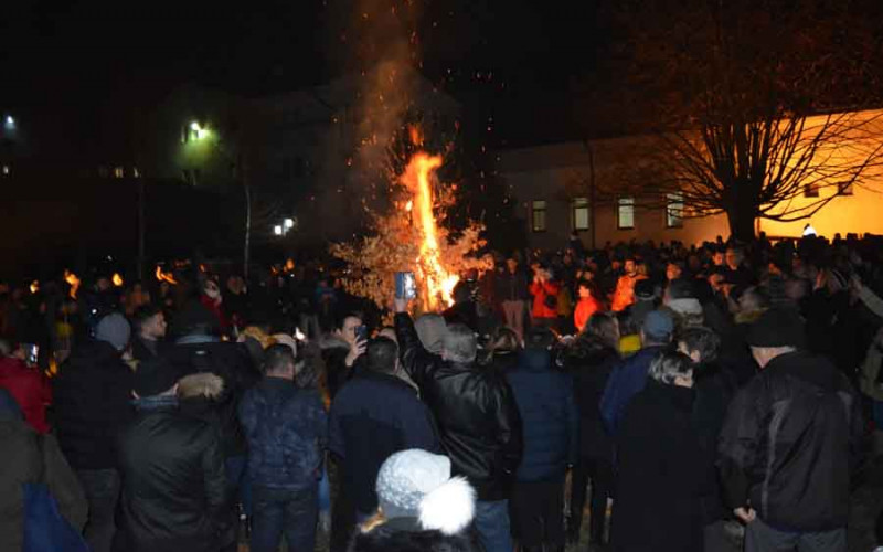 Radosno Badnje veče u majevičkom kraju