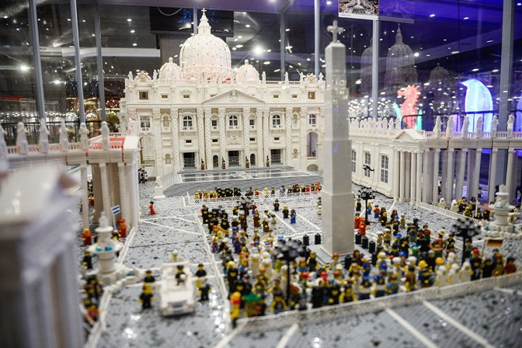 Impresivna izložba sastavljena od više miliona Lego kockica
