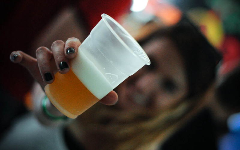 Žena stavljala mužu laksative u pivo kako bi ga natjerala da prestane piti
