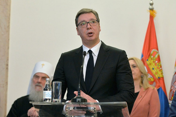 Vučić: Udar na identitet i imovinu Republike Srpske
