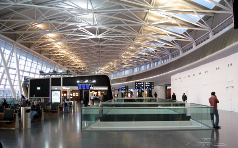 Na bh. aerodromima u avione pokušali unijeti snajpere, šljemove...