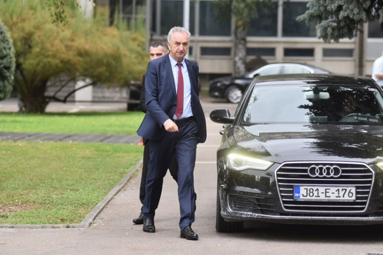 Šarović: Ako Mićić ne prihvati odluku Predsjedništva, brzo ćemo se razići