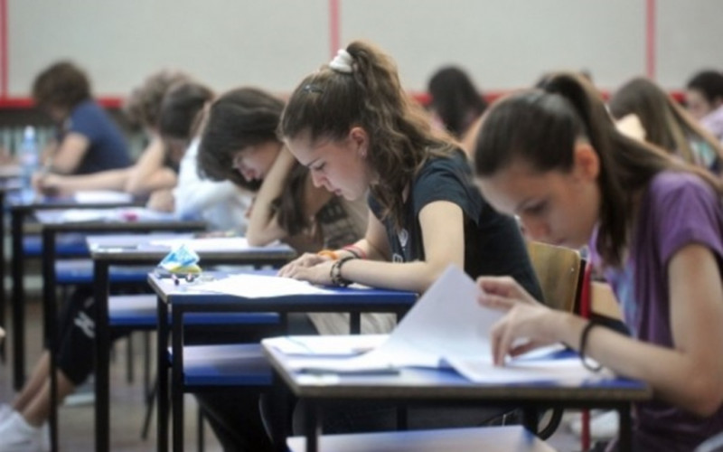 Četvoro učenika iz Srpske ide na Evropsku olimpijadu iz fizike