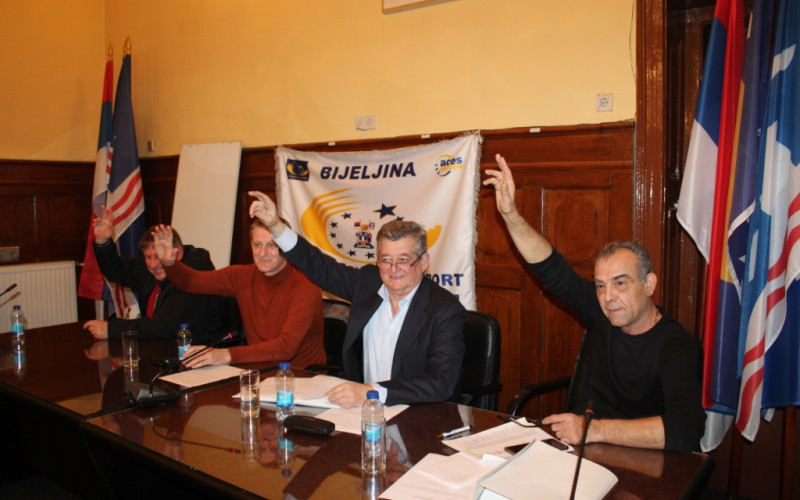 Održana sjednica Gradskog odbora SDS Bijeljina, usvojeno sedam odluka