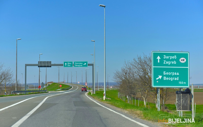 Pretežno suvi kolovozi, nema dužih zadržavanja na granicama