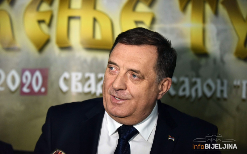 Dodik: Virus ušao sa zapada, promijeniće naš način života
