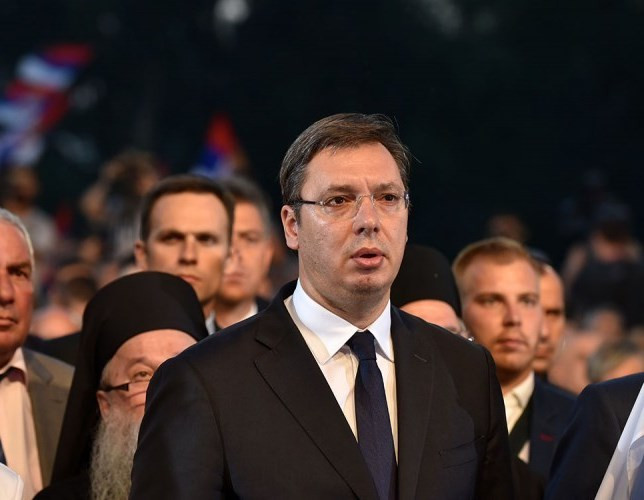 SRBIJA UVODI POLICIJSKI ČAS Vučić: Od sutra u 20 časova do pet ujutru uvodi se zabrana kretanja za sve