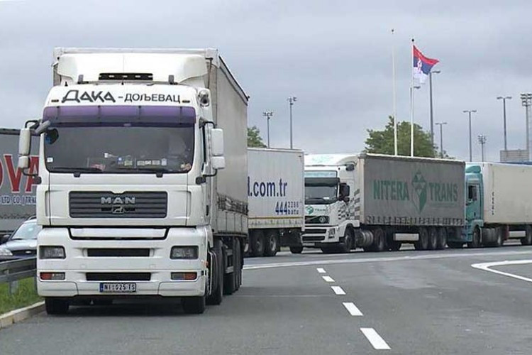 Pojačan ulazak teretnjaka u Gradišci, Brodu i na izlazu na Rači