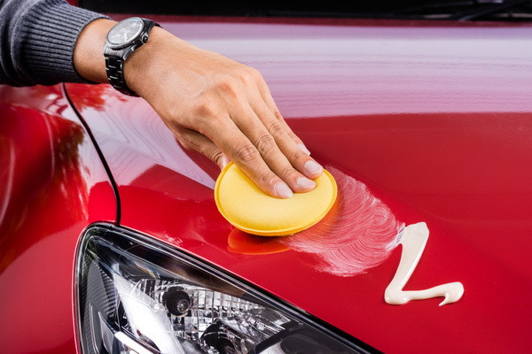 Zbog čega je važno voskiranje automobila?