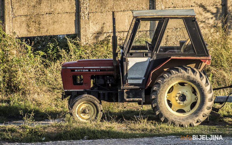 Hidrometeorološki zavod: Preporuka poljoprivrednim proizvođačima da zaštite voće
