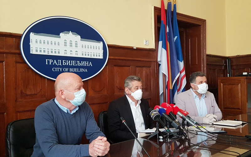 Mićić: Testirati više ljudi na virus korona, zaraženi da idu u obavezan karantin