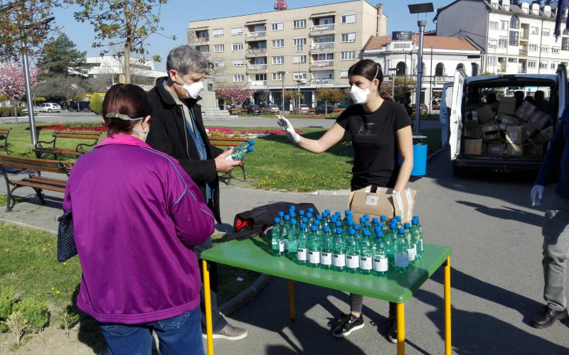 TRB i Elvaco MetPro podijelili 5.000 boca gotovog rastvora za dezinfekciju