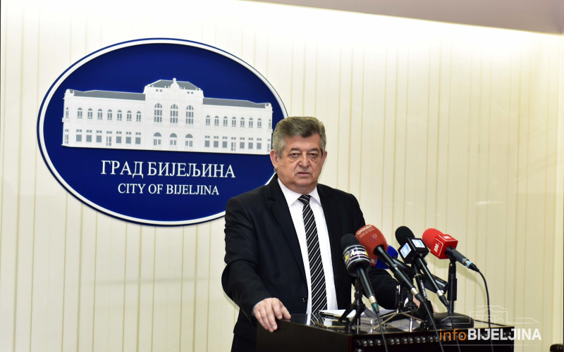 Mićić: Okupljanje većeg broja ljudi može biti kritično za širenje virusa korona