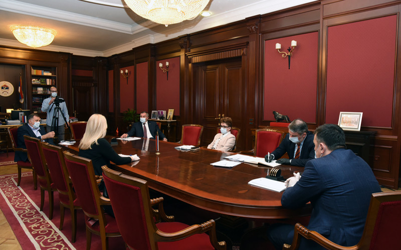 Srpska ima dovoljno testova, proširiti obuhvat testiranja građana