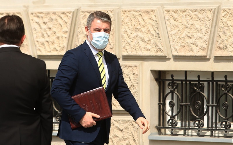 ,,Sve zavisi od pokazatelja