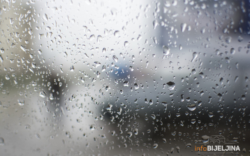 Danas svježije uz prolaznu kišu